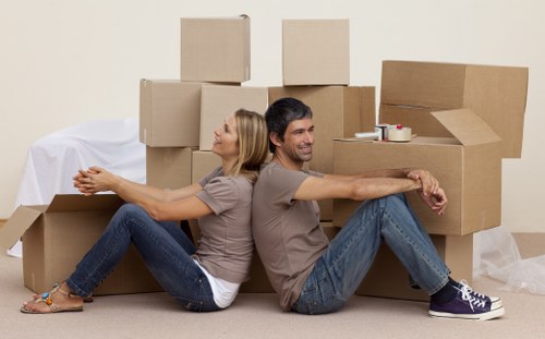 Short-term storage unit space in Westharrow for household and business items